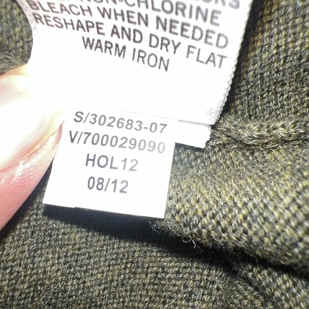NWT Banana Republic Sweater Men Sz M Olive Green Henley Button Placket 2012